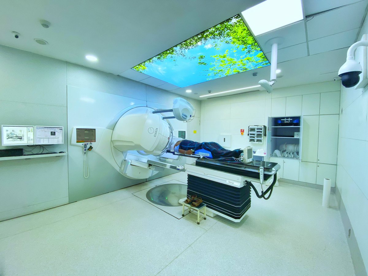 cpbhatt's tweet photo. Newly Installed state-of-the-Art #VersaHD #Linac from @Elekta , Groundbreaking in #faridabad #DelhiNCR and Started #RadiationOncology  #Cancer care program of @Sarvodaya_Care. #oncology #radiotherapy #IGRT #VMAT #SRS #SRT #TBI #Radonco https://t.co/3vDQGotorY