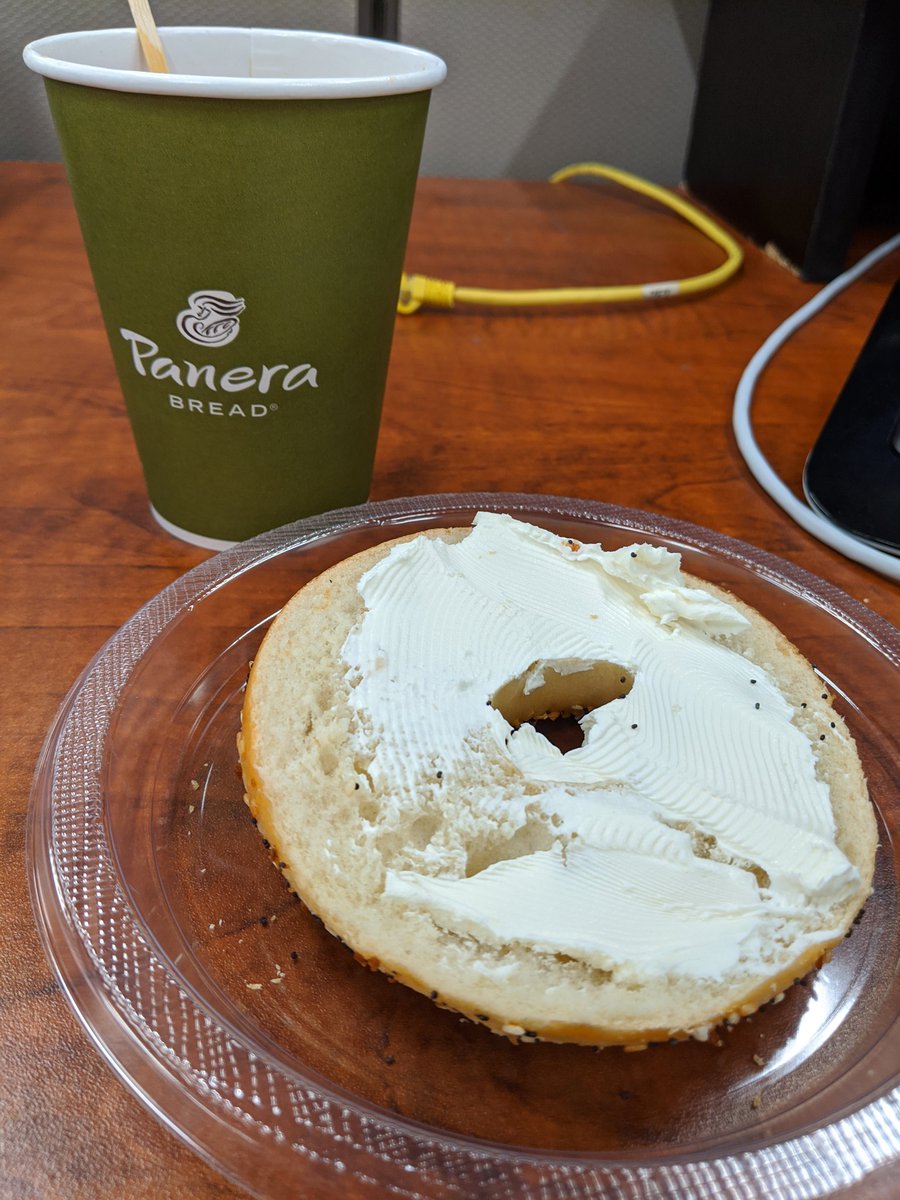 nclinch's tweet image. Mmmmm #BreadCo @panerabread