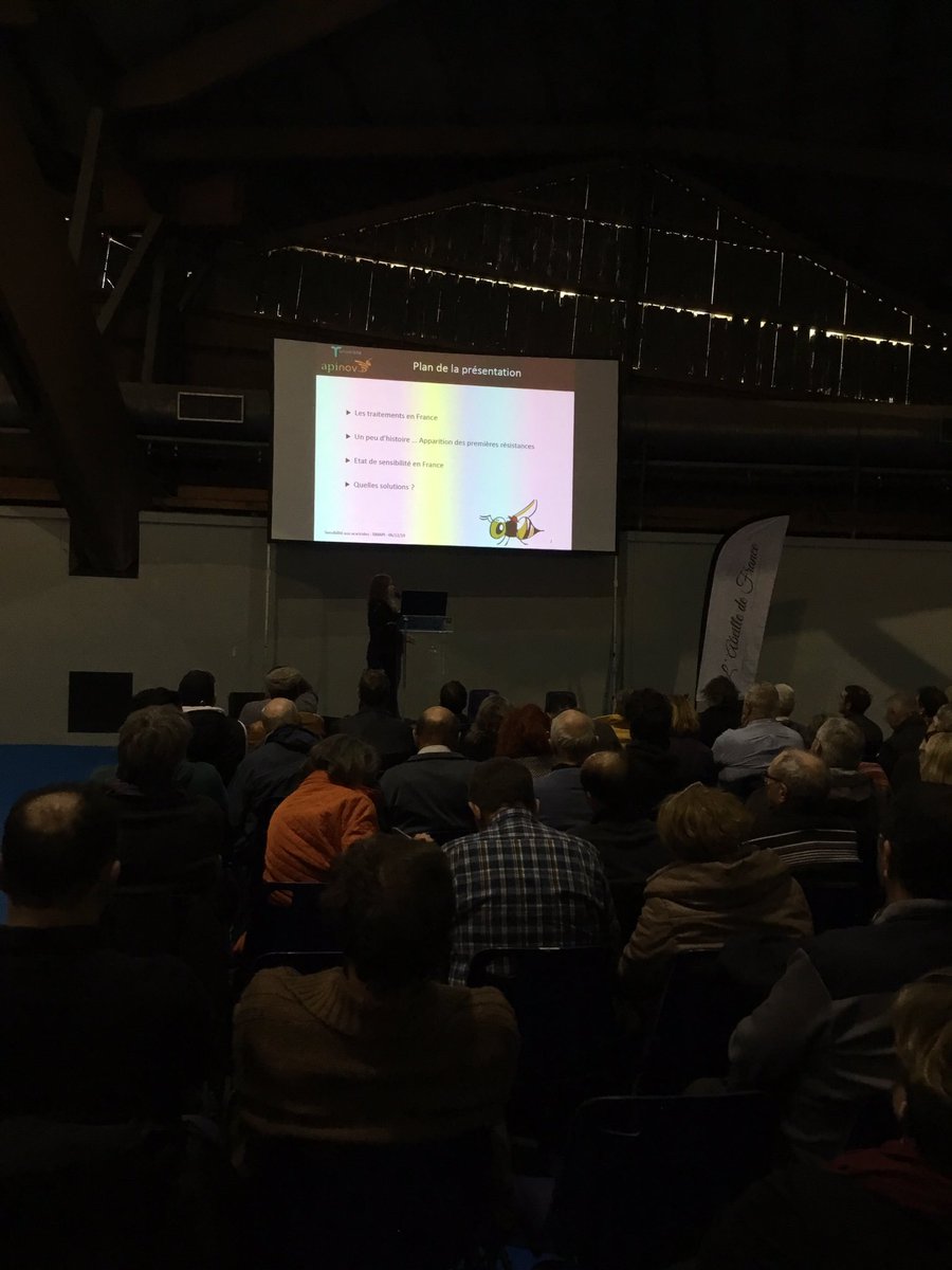 AbeilleDeFrance's tweet image. #Simapi, le #varroa, c’est maintenant! @Apilab , @IRBI_Tours ,@VitaBeeHealth Gabrielle Almecija, vous présente les 1ers résultats de sa thèse.