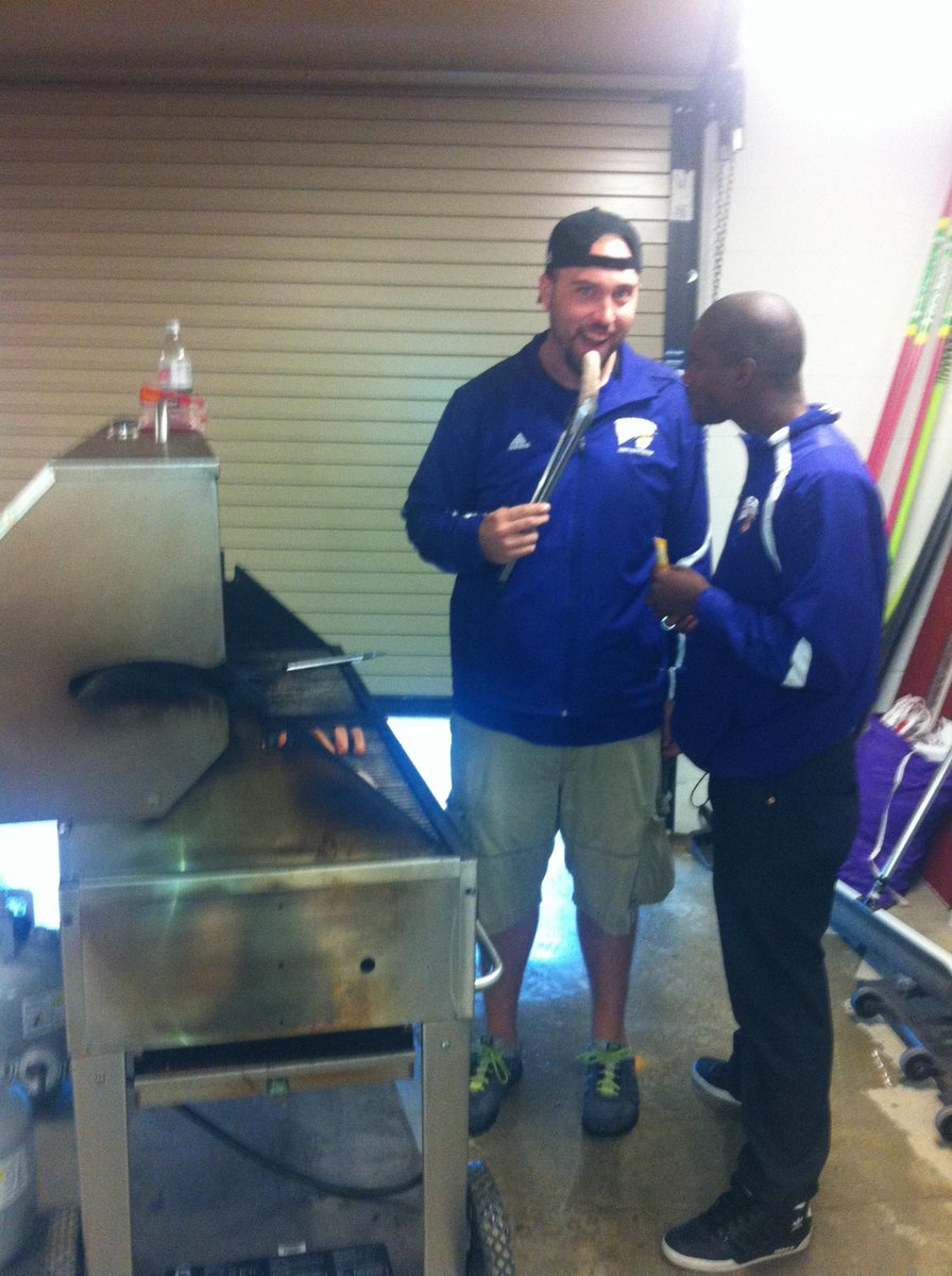 MTang1989's tweet photo. Last time I was coaching in purple @JumperCoachJohn and I were running the grill at @WIUAthletics and I got caught eating on the job. Lol. Looking forward to starting the track season off today coaching for @LorasTrack #Duhawks #MaybePurpleIsMyColor #GradAssistantLife https://t.co/HUBWk9J4w8