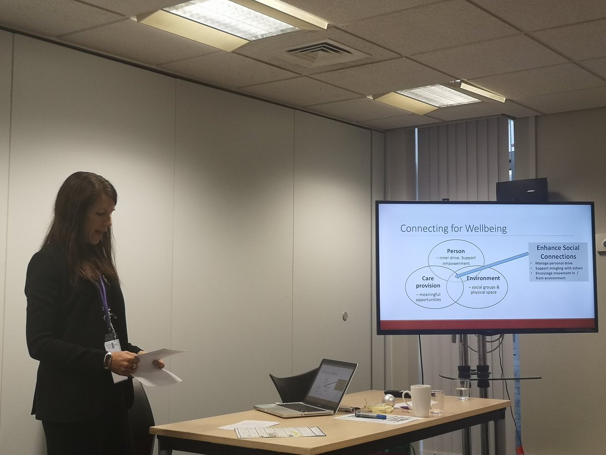 KellyOTCaseMan's tweet photo. Jennifer Beal is starting our afternoon session presenting on delivering person centred care to value social connectedness in inpatient mental health services #RCOTSSMH19 @RCOT_MH https://t.co/XRfbJLGkJP