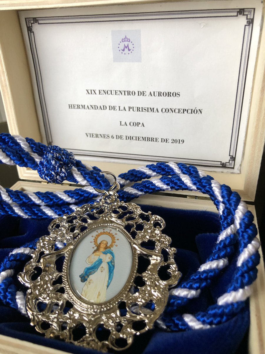 En La Copa de Bullas disfrutando del XIX Encuentro de Auroros de la Hermandad de la Purísima Concepción. Conservar y potenciar las tradiciones y cultura de nuestros pueblos y zonas rurales es fundamental para la supervivencia de estos, para combatir la despoblación y mejorarlos.