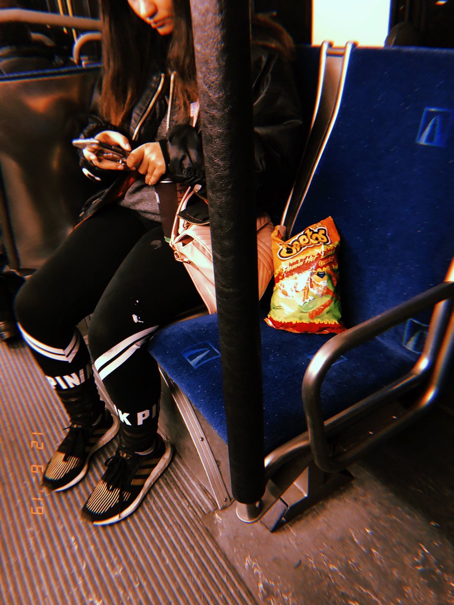 roowav's tweet image. Treat your Cheetos right. #ocbus #Anaheim