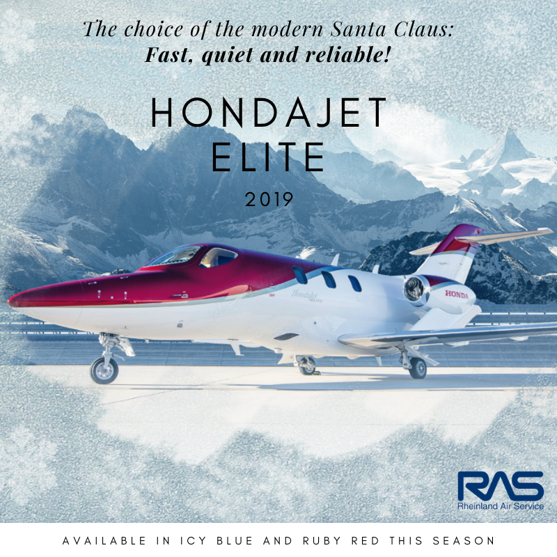 air_service's tweet photo. Take a closer look at Santa´s choice: https://t.co/WXgOgU7fc3 ;-) https://t.co/lqMIPxORNa