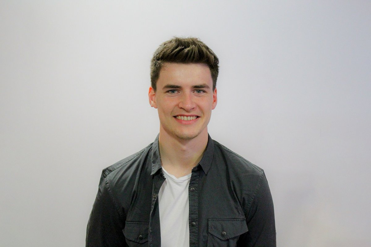 This is Dave who works at Money@CampusLife. He's a Welsh-speaker and is on hand to answer money advice queries over the phone, over email, or face-to-face at their drop in sessions. #maegenihawl #swanseauni 

 bit.ly/35R3FXg