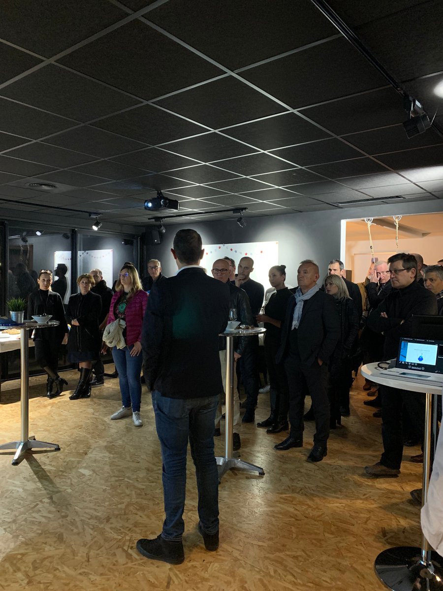 agence_spiriit's tweet photo. [RETOUR EN IMAGES] Le dernier #afterwork de l'année se termine en beauté grâce à vous ! 🤩

Merci à tous pour ce bon moment et merci à @Global_POS  pour la présentation d'#EasyWallet. https://t.co/xVnFen5cmK