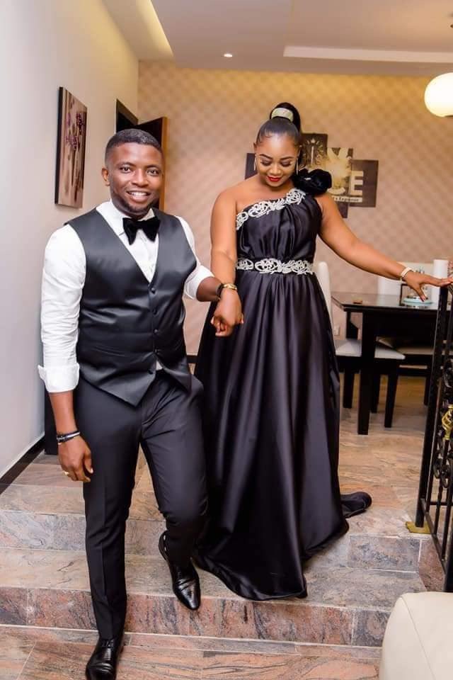 nanaudom's tweet photo. Happy 10th wedding anniversary my people, God bless you. https://t.co/TXADOfxC8c