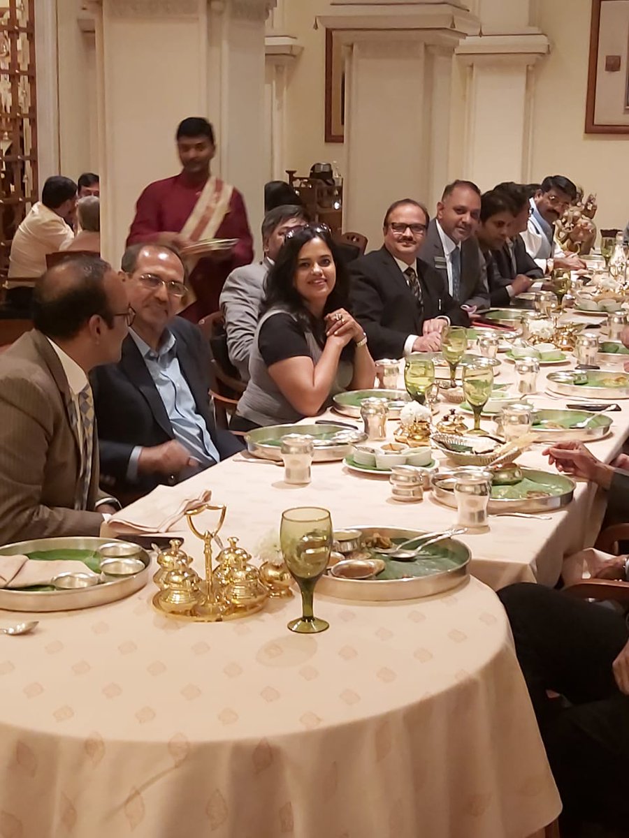 Raise_Global's tweet photo. #RaiseGlobal #WeLEED #DrMeeraVenkat_Presidenta_and_CEO
Meet and Dine with top level entrepreneur in Bangalore yesterday through Corporate Connection at ITC Windsor Manor. @DrMeeraVenkat https://t.co/HWSlDHpmpR
