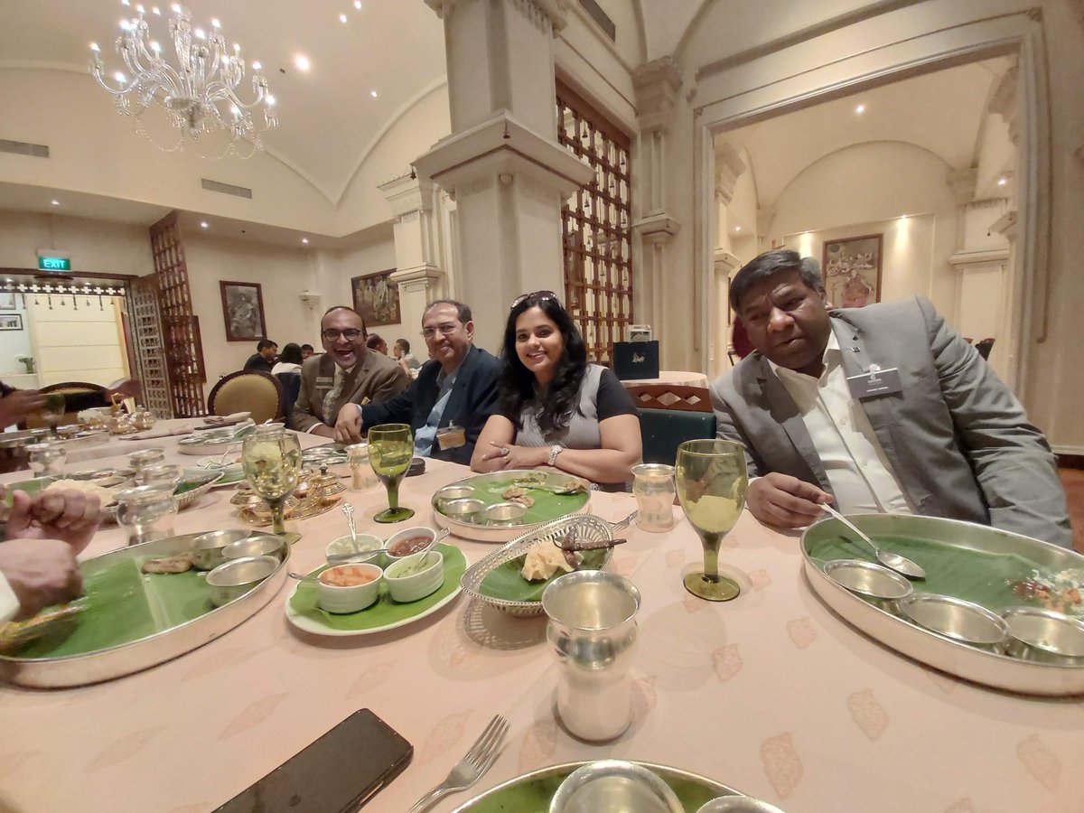 Raise_Global's tweet photo. #RaiseGlobal #WeLEED #DrMeeraVenkat_Presidenta_and_CEO
Meet and Dine with top level entrepreneur in Bangalore yesterday through Corporate Connection at ITC Windsor Manor. @DrMeeraVenkat https://t.co/HWSlDHpmpR