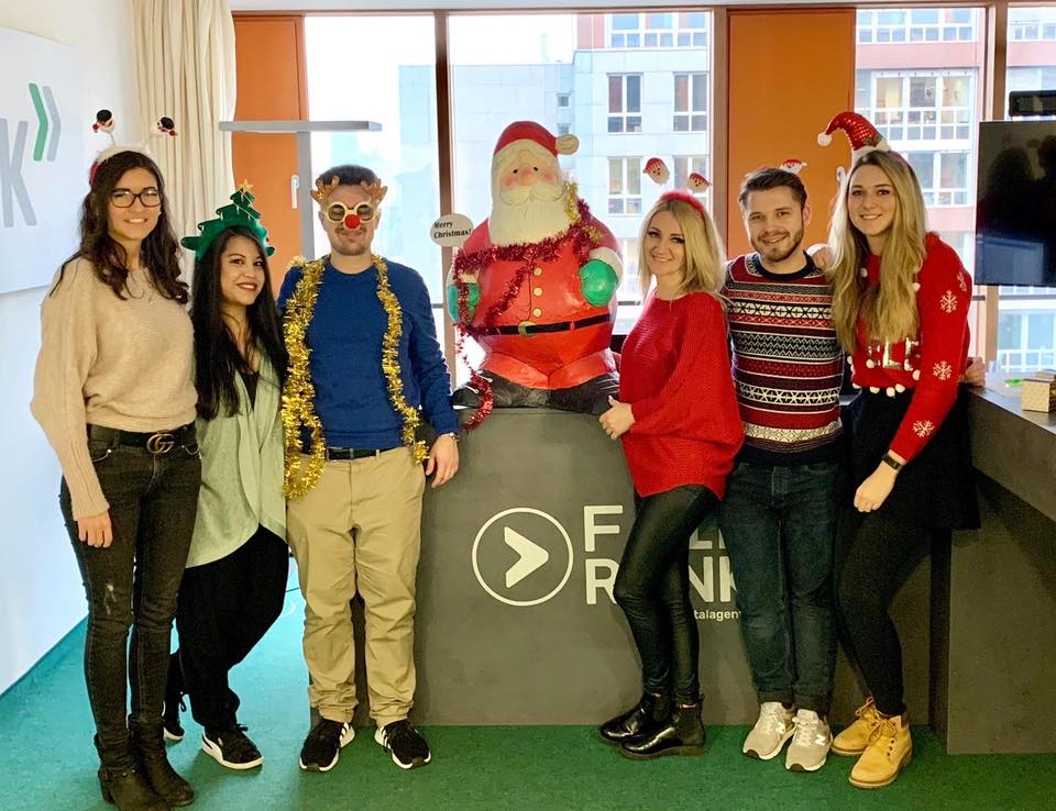 FAIRRANK's tweet photo. Happy Nikolaus-Day! 😍
Bei uns läuft heute Last Christmas auf Dauerschleife.. 🎅🏼 https://t.co/vyWUkmtCd3