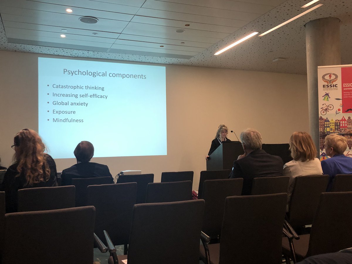 jilly_bond's tweet photo. Yes yes yes. “Psychological treatments target pain in BPS” M Gori (Psych) presenting #ESSIC2019 #HappyBladder https://t.co/7N0SU7Med3