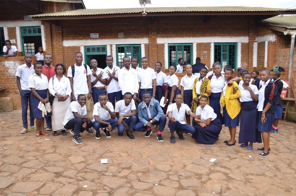 Dr Meilh Saint-Patrick Cibangu (@bisimwacibangu) on Twitter photo 16 Jours d'activisme au Sud-Kivu
Les eleves sensibilisés à s'engager dans la denonciation de tout abus et l'integratîon sociale des victimes des Violences en Milieux Scolaire
Generation Egalité ✌️
@castromusafiri1 <a href="/Sharufa_/">Sharufa</a> <a href="/MbuyaChanick/">Chanick Mbuya</a> <a href="/UNFPARDC/">UNFPA-RDC</a> <a href="/UNICEFDRC/">UNICEF en RDC</a> 16 Jours d'activisme au Sud-Kivu
Les eleves sensibilisés à s'engager dans la denonciation de tout abus et l'integratîon sociale des victimes des Violences en Milieux Scolaire
Generation Egalité ✌️
@castromusafiri1 <a href="/Sharufa_/">Sharufa</a> <a href="/MbuyaChanick/">Chanick Mbuya</a> <a href="/UNFPARDC/">UNFPA-RDC</a> <a href="/UNICEFDRC/">UNICEF en RDC</a>