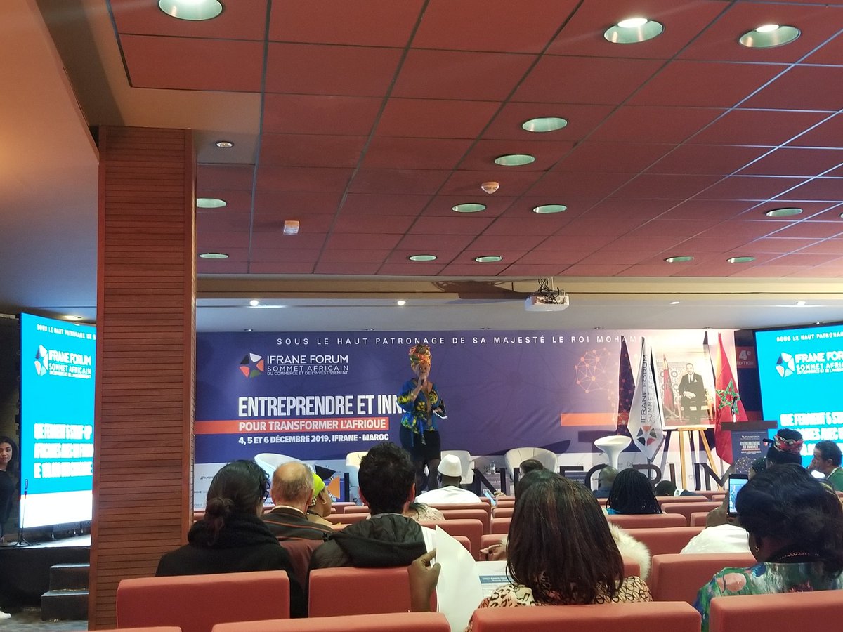 Notre présentatrice officielle <a href="/ChPandanzyla/">ChristellePandanzyla</a> annonce le deuxième et dernier panel du jour. 

#Maroc  #IfraneForum2019 #iafrika #Africa #Entrepreneurship