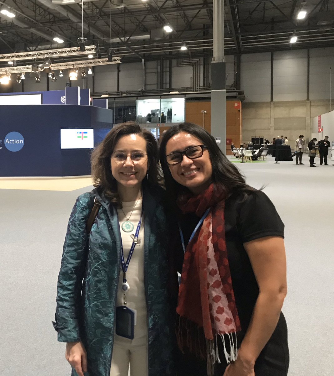 These women are climate heroes and my friends! Their voices and actions are amplified here.

So happy to see them and give them a proper hug!
#womenempowerment #womeninclimate