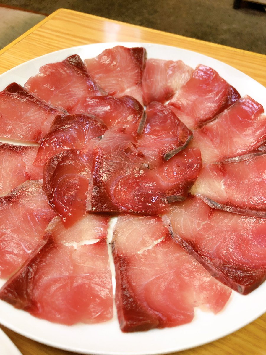 響 トレーダー 天然のブリしゃぶ 身が赤い いやぁ 日本酒が美味い 響 トレーダー 天然のブリしゃぶ 身が赤い いやぁ 日本酒が美味い