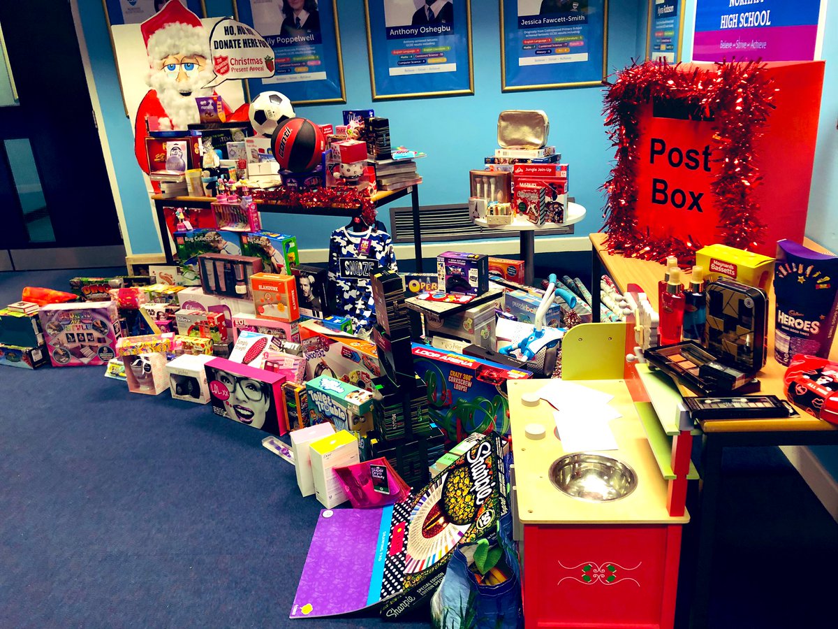 MrCollinsNHS's tweet photo. Absolutely blown away by the generosity of @norhamhigh pupils and staff. Another great collection for @salvationarmyuk Christmas Present Appeal. Amazing. #NorhamHigh #proud https://t.co/wtIEERa8An