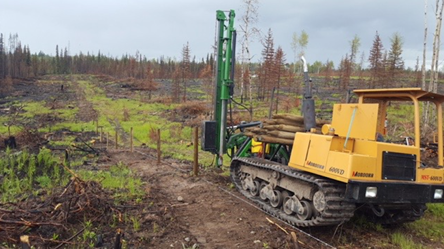 WragPostDrivers's tweet image. Working in the Canadian wilderness 🇨🇦 #postdriver #WRAG #farming #fencing #fencingcontractor