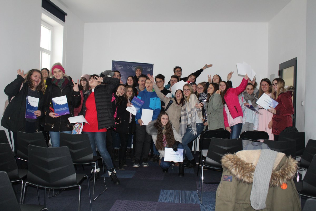 CEM_Travnik's tweet photo. #VolunteerDay #celebrate #ThankYou #volunteers https://t.co/NY5WA7KEbz