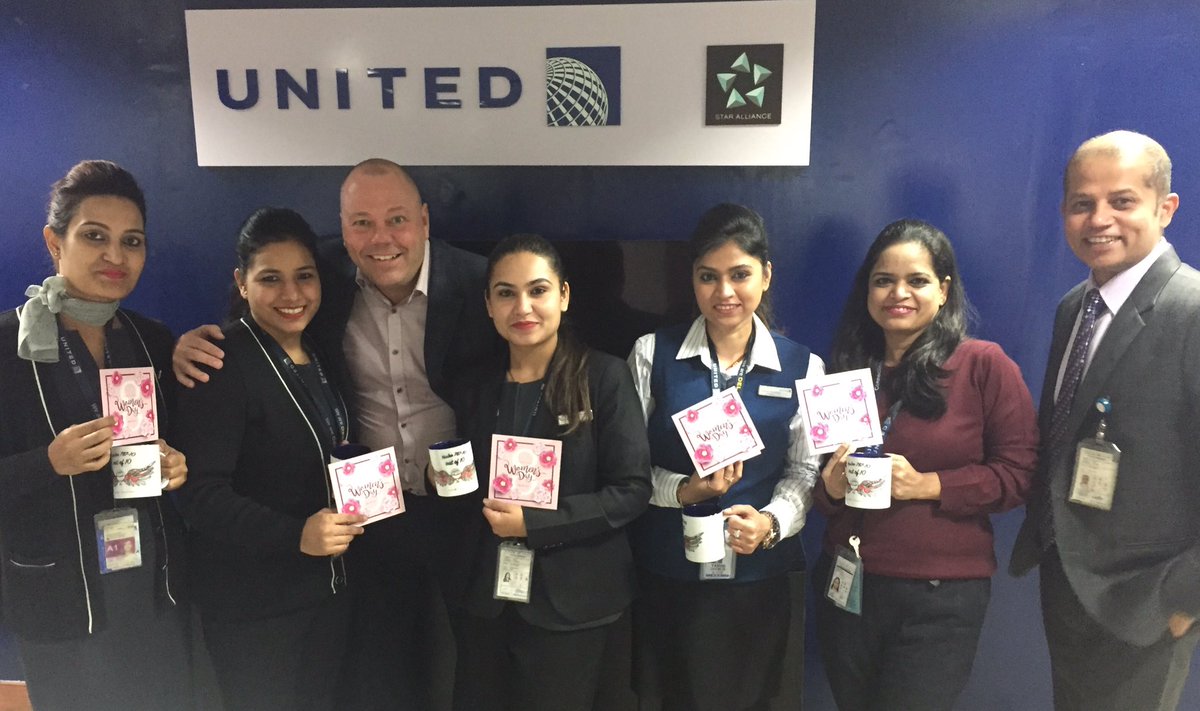 DavidLinnocentCooke (@dlcatunited) on Twitter photo Great Diversity & Inclusion conversations with #TeamDEL, recognising the importance of GIA with these truly professional ladies on our team. It is a pleasure to work with you and be part of your team! <a href="/weareunited/">We Are United</a> <a href="/AndreaNPunited/">Andrea Peralta</a> @ShivPattnaik <a href="/shaz11jan/">Shazia Arif</a> #uIMPACT Great Diversity & Inclusion conversations with #TeamDEL, recognising the importance of GIA with these truly professional ladies on our team. It is a pleasure to work with you and be part of your team! <a href="/weareunited/">We Are United</a> <a href="/AndreaNPunited/">Andrea Peralta</a> @ShivPattnaik <a href="/shaz11jan/">Shazia Arif</a> #uIMPACT