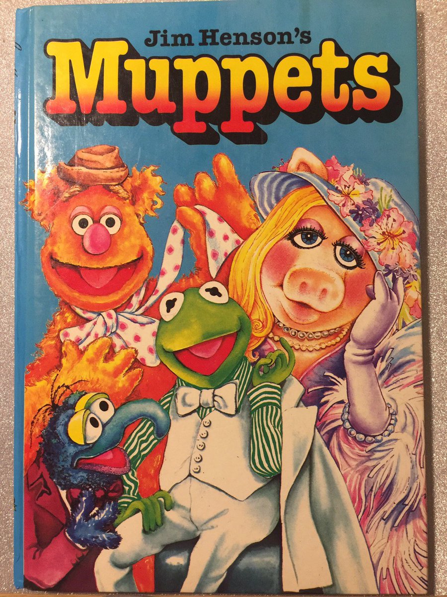WatsonsVintage's tweet photo. THE PERFECT VINTAGE STOCKING FILLER FOR A MUPPETS FAN Excited to share this item from my #etsy shop: RARE Vintage 1982 Jim Henson’s ‘Muppets’ Annual in hardback - Collectable Book Fabulous Gift for a Muppets Fan - Birthday Gift https://t.co/6pZty1uBxd #From1982 #MuppetsAnnual https://t.co/qUu6SjRq06