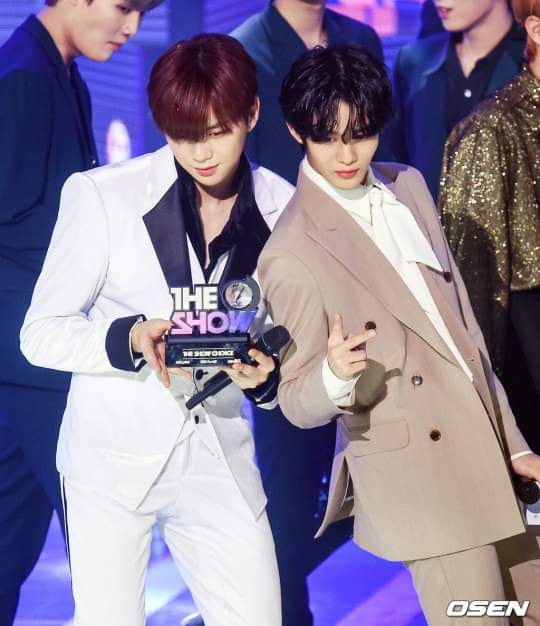 WINK_BOI's tweet photo. daniel and baejin.. ㅠㅠ💓 https://t.co/4nBrvG32Kt