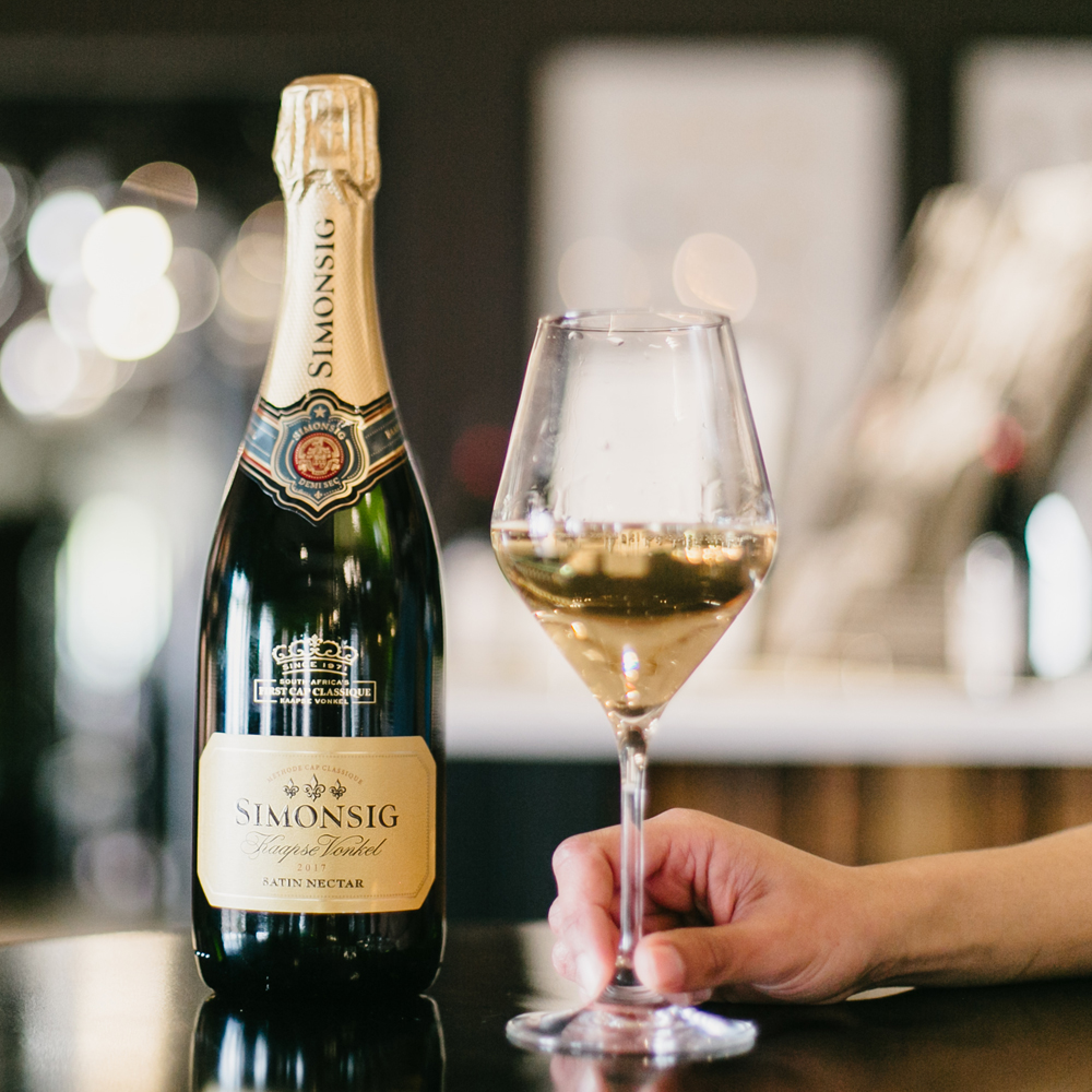SimonsigWines's tweet photo. Itβs our second last week of festive giveaways and today we once again have a 3-pack of your choice of MCC up for grabs π₯³
Head on over to Facebook to enter!
#sipSimonsig #visitWinelands #festiveSimonsig #FridayFeeling #Win https://t.co/1MVFJLPN4I