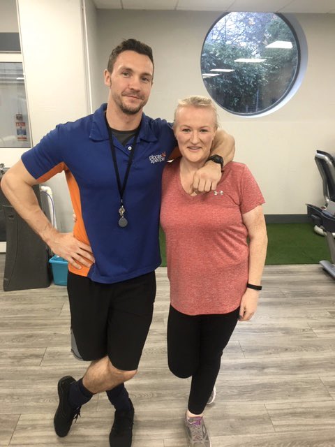 balhamnewsie's tweet photo. #Balham resident Siobhan decided she needed some help &amp; support to become fitter &amp; healthier. She contacted @BalhamLC &amp; started working with PT Jake. Over the last year, through a mix of training, Siobhan has lost an amazing 32kg &amp; never felt better!
https://t.co/IucXA63Ath #ad https://t.co/kpAdXs8edr