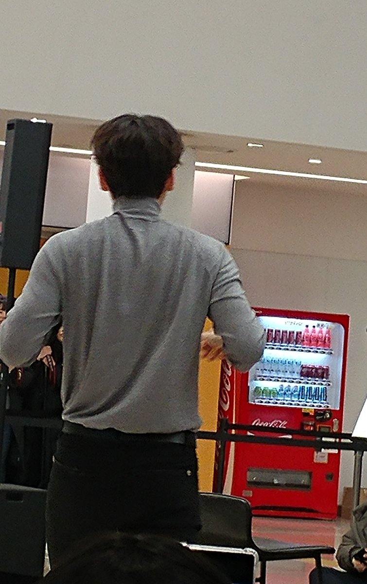 togethercha's tweet photo. 혁이 오빠 등근육 😭😭😭😭😭
@HSangHyuk https://t.co/ninY8AKrFk
