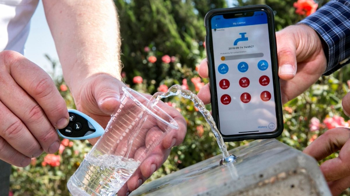 La revista <a href="/TIME/">TIME</a> incluyó a la empresa de #Tecnologia del #agua <a href="/lishtot/">Lishtot</a> de #Israel entre las compañías más ingeniosas del año por su nuevo sensor para detectar contaminación - #Ecoli, plomo, #PFOA y más- , basándose en un fenómeno de campos eléctricos. buff.ly/2FaXwNc