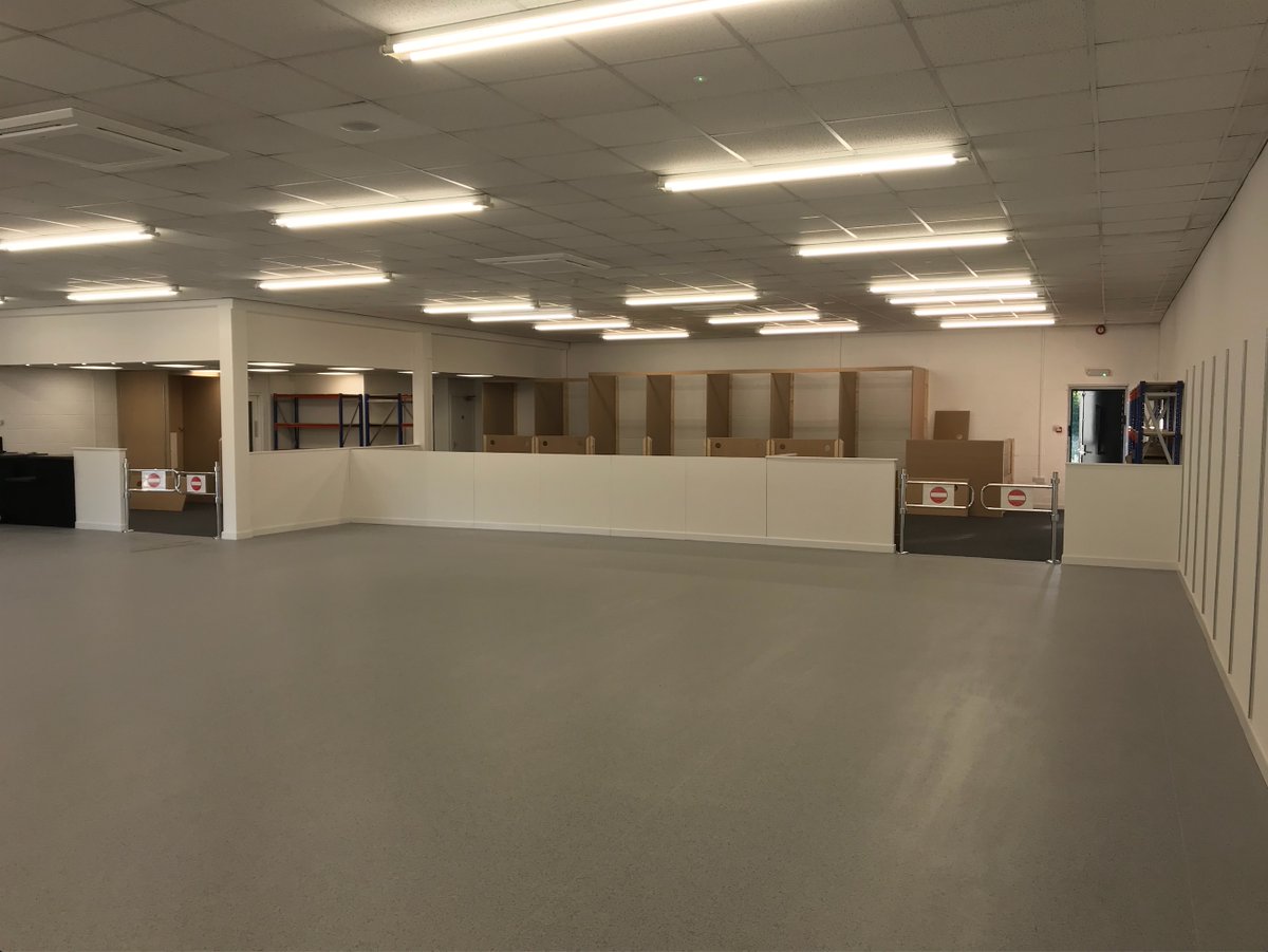 KimpolLtd's tweet photo. #FlashbackFriday to this donation centre in Barnsley for @salvationarmyuk. Looking forward to getting started on another one of these on Monday in Shipley 👍 https://t.co/exwCKsUIAY