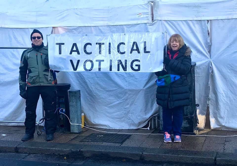 peoples-vote.uk/events Tactical voting is crucial to stop Boris. Campaigners are out this weekend for pro-People’s Vote candidates of all parties and none. Click on the link above for all the events where you can help. #TacticalVoting #emptychair #PeoplesVote #StopBoris