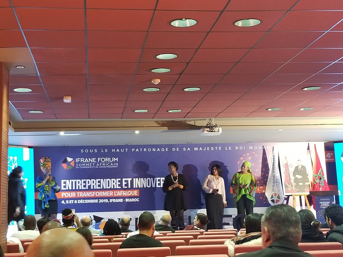 IfraneForum's tweet photo. {CEREMONIE DE CLOTURE}
Présentation des membres du Conseil d'Administration D’I-AFRIKA.
#Maroc  #IfraneForum2019 #iafrika #Africa #Entrepreneurship https://t.co/K0xWeEiJBf