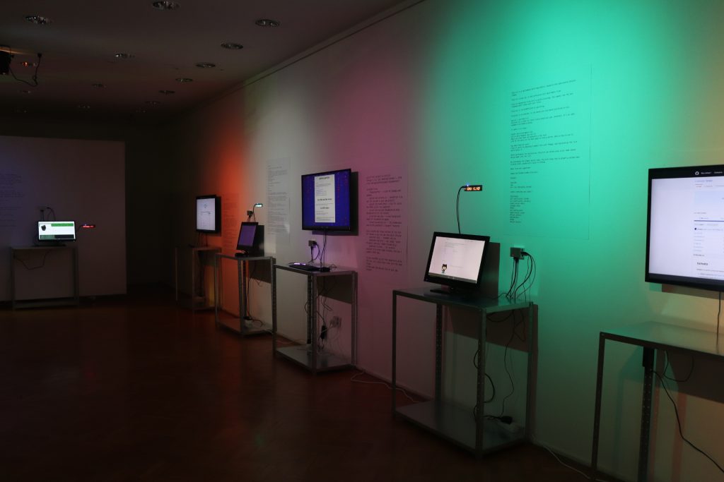VIZKULTURA's tweet photo. Umjetnička organizacija Format © od 2014. djeluje u području multimedijalne vizualne umjetnosti s naglaskom na rubne i vizionarske umjetničke prakse. 
S voditeljima Formata ©, Dinom Karadžić i Vedranom Gligom, razgovarala je Petra Šarin! >>> https://t.co/ff7EhKm4JZ https://t.co/FyFeU0fcOY