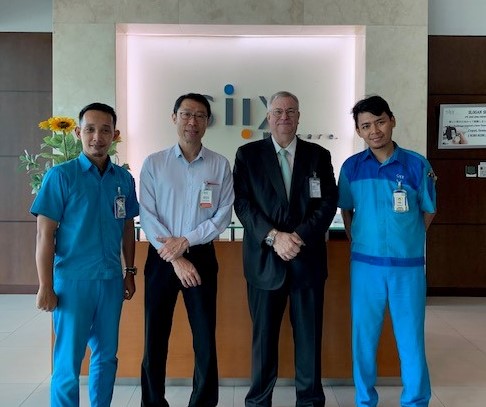 GlobalElecAssn's tweet photo. Cheers to the world’s #handsoldering champion, Indra Setiawan, PT SIIX EMS, who received a congratulatory visit from #IPCASIA’s Phil Carmichael and Raymond Foo in Jakarta today. Hope to see you defending the title next year! https://t.co/Xk1IrECqDa