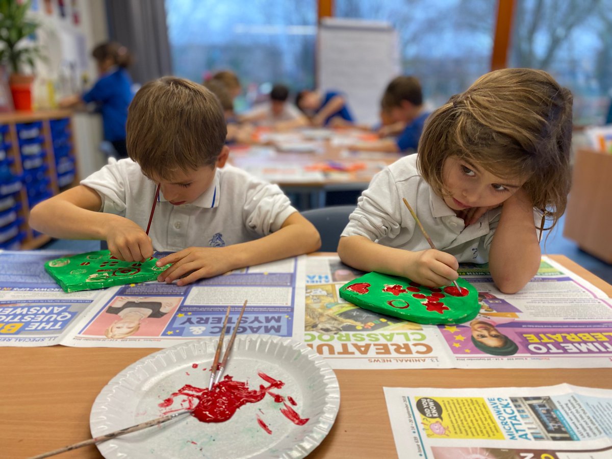 BSNJSV's tweet image. The tiles have been fired and are now ready for painting. #JSVY2 need to carefully think about the choice of complimentary colours and develop their painting skills.