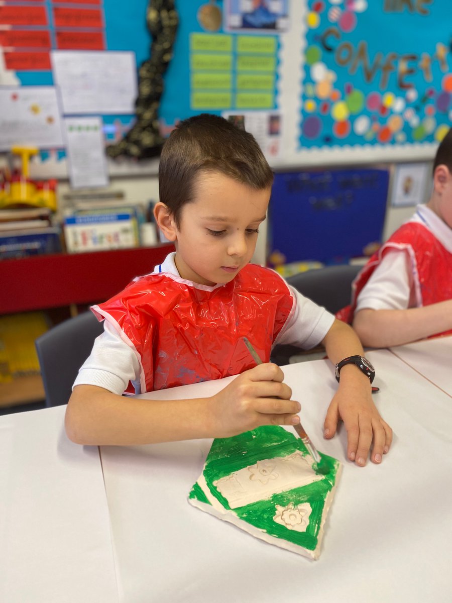 BSNJSV's tweet image. The tiles have been fired and are now ready for painting. #JSVY2 need to carefully think about the choice of complimentary colours and develop their painting skills.