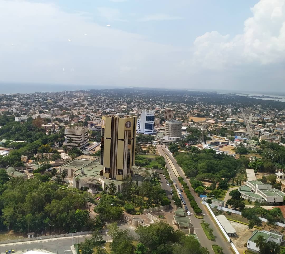 elzogbea's tweet photo. Hello #Togo #hotel2fevrier #Team228 https://t.co/BARSEkXr03