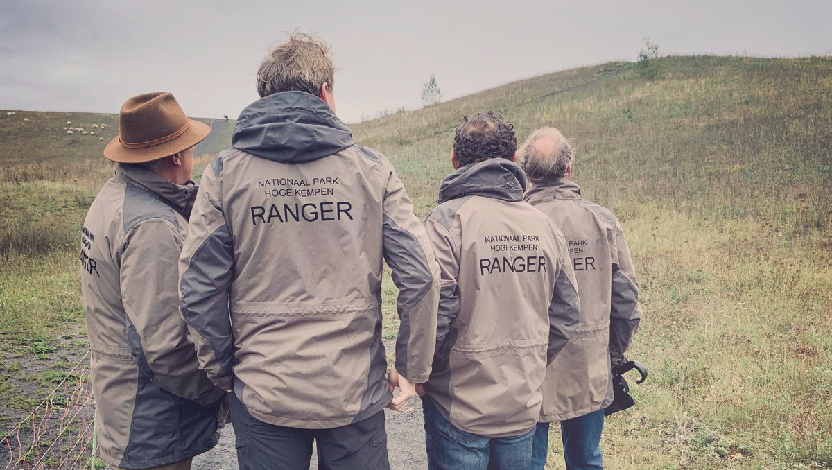 ThorCentral1's tweet photo. Ook dit jaar stippelden wij, in samenwerking met De rangers van Regionaal Landschap Kempen en Maasland voor jullie 2 nieuwe routes uit doorheen Thor Park &amp; het Nationaal Park Hoge Kempen.
Meer info: https://t.co/nhCKokovek

#thorcentral #thorpark #genk #ranger #winterwandeling https://t.co/aUWFqBOiMq
