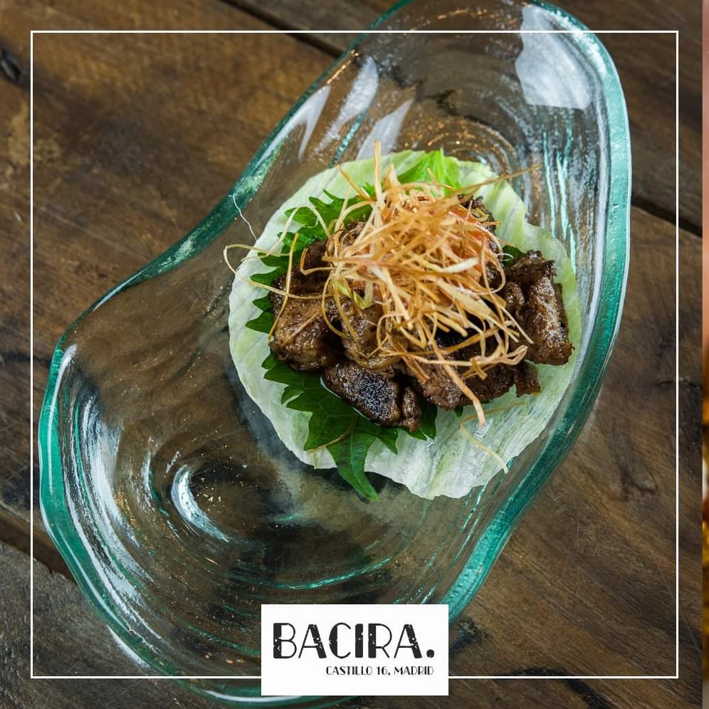 ¡Este puente te esperamos con lo mejor de Asia y el Mediterráneo en nuestra mesa! Estamos abiertos todos los días también el domingo para comer y cenar. #abiertoelpuente #abiertoeldomingo