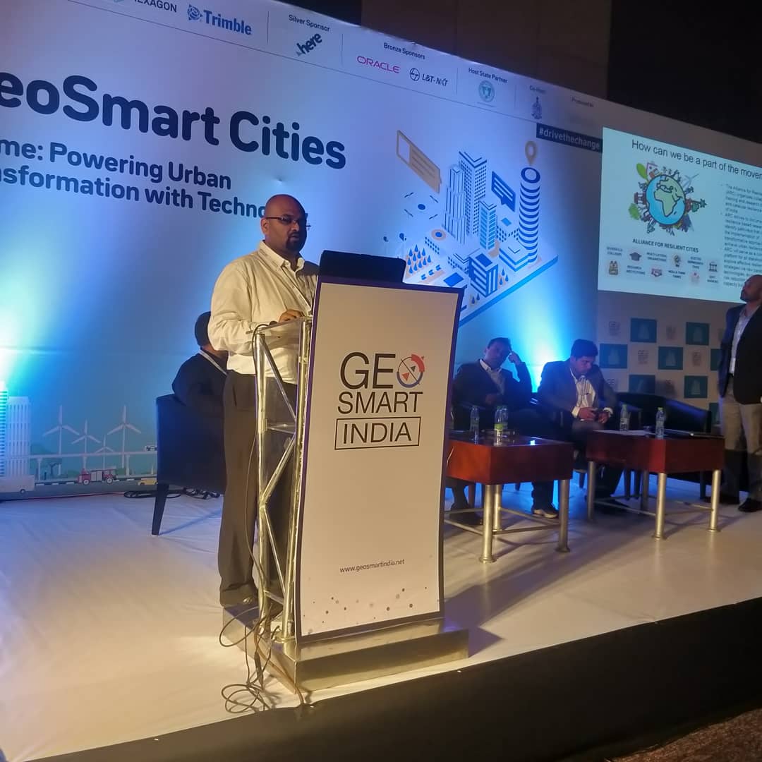 qcmecosystem's tweet photo. We had an opportunity to present #qcmdrr in "Urban Resilience and Internet of People" in the session of 'Location and 3D information for smart cities' at #GeoSmartIndia #hyderabad organised by @GeospatialMedia
.
.
#resilience #UrbanExperiance #QualityOfLife #UNICEFPartner https://t.co/KYjI7LhHk8