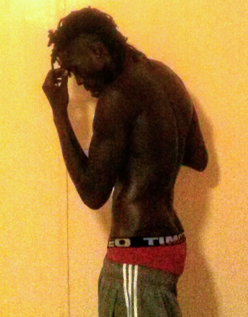 GuynemerC's tweet photo. @TeamJoJo69 @richkiddo_kid 6"4 and you know this https://t.co/YEQCdHqJxw