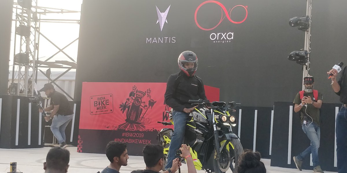 bikeindia's tweet photo. Here's the new #Oxra #Mantis. A made in India street-naked all electric bike https://t.co/nI7TRDPOMG