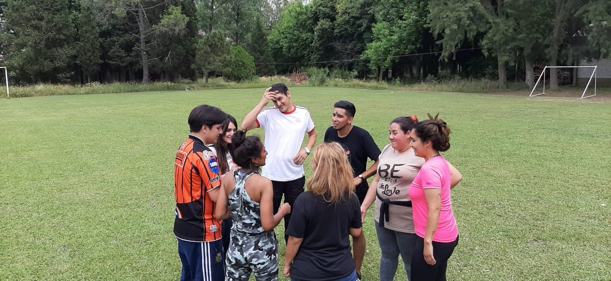 CottolengoC's tweet photo. Jornada de capacitación y planificación anual para brindar un mejor servicio en beneficio de cada uno de los residentes del Pequeño Cottolengo y los concurrentes externos.
Compartir, aprender, evaluar y proyectar fueron las consigna del día.
#Capacitarnos
#ServicioDeCalidad
👏👏 https://t.co/uKwBF5c2HU