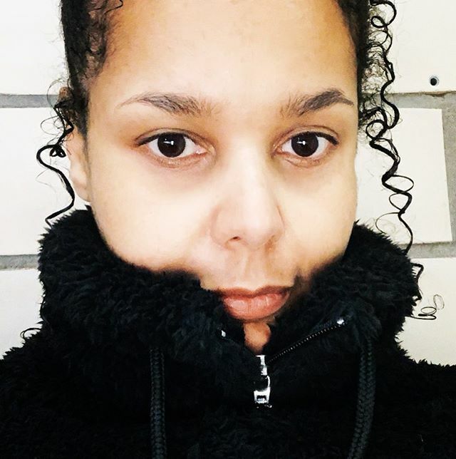 mckimbrough's tweet photo. Sending a very Happy Nikolaus to everyone♥️. Sitting in my daily routine in the hospital. As my health said no, my Transplantation had to be rescheduled. So now my body needs to recover from the the last surgery in October. Well that  dogbite in Septembe… https://t.co/yUjLQYqEWe https://t.co/GxquX4tFJh