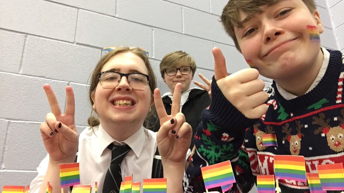 DSSLGBT's tweet photo. Christmas fayre is underway!! Make sure to come see us- we’re right in the corner!🏳️‍🌈🎄 https://t.co/AXIRZITDud
