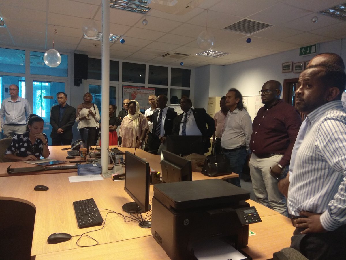 MASE_programme's tweet photo. #Happeningnow #Visit of @RCOC_Center by Steering Committee members of @RCOC_Center and @RMIFCenter regional centres and @EUAmbMauritius and @commission_coi representatives. Signatory countries discovering their centres and the #MAS platform developed by @CLS_Group https://t.co/1CAzQ9LzuI