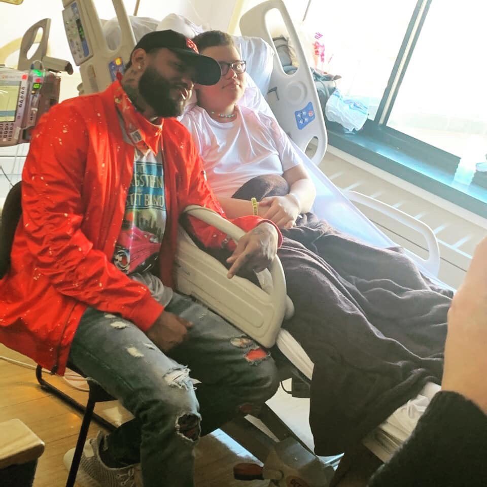 OzZyG101's tweet image. RT and show some love. @JoynerLucas  I cant put into words how happy this made Jonathan. You were his favorite rapper and seeing you made him one of the happiest pateints in that hospital. Thank you for making his last moments far more than worthwhile. 

2004-2019 #RIPJonathan