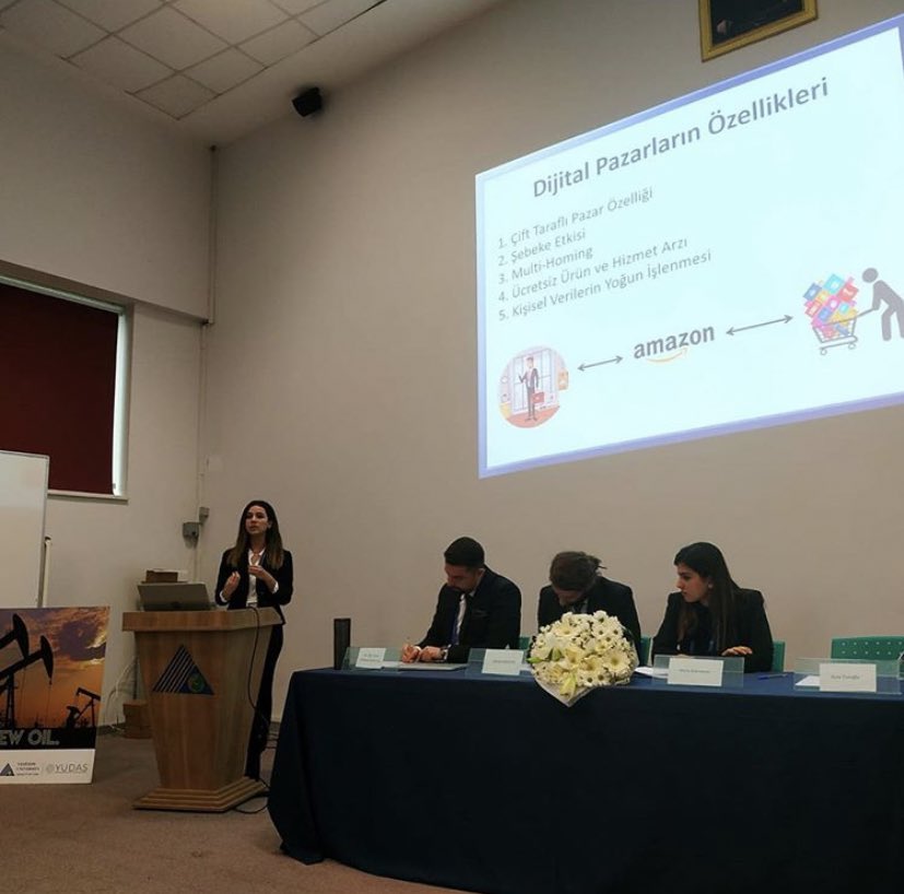 Öğrenci sempozyumumuzda tebliğ sunan tüm arkadaşlarımıza, destek olan tüm YÜVET ekibine, dinleyen tüm katılımcılara ve hocalarımıza katkılarından dolayı teşekkür ederiz. #yuvet