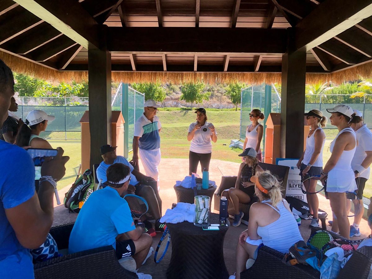 All eyes and ears are on Gigi Fernandez as our Legend Campers hear about her favourite stories being on the tour! ⁣
⁣
#legendscamp #neckercup #djmehow #premierlive #beyourpassion #manukadr #metalpay #legendsmusic #neckerisland