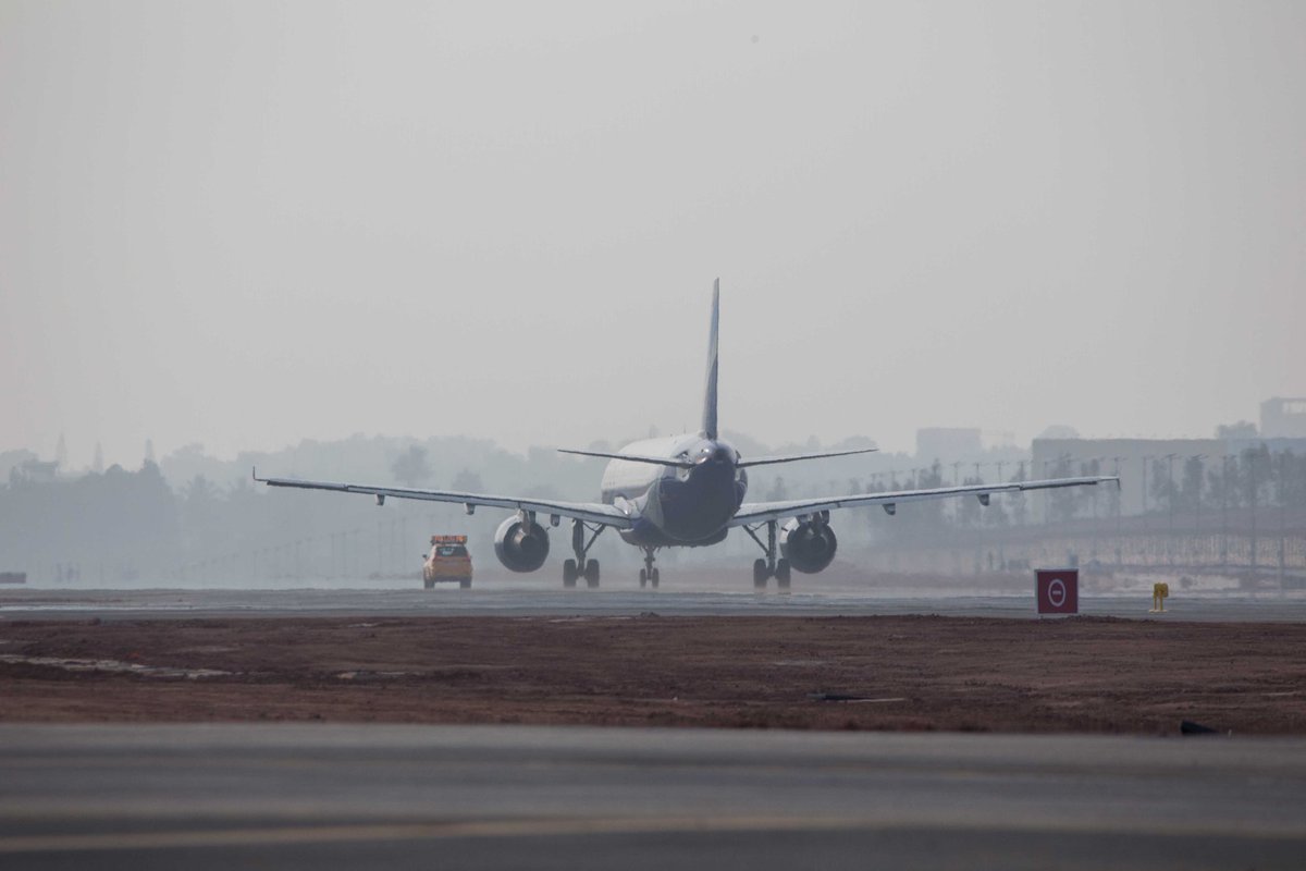 Chethan_Dash's tweet photo. Second runway @BLRAirport becomes operational. That the airport authorities have managed to adhere to deadlines is a welcome. https://t.co/y1fUsiKZdd